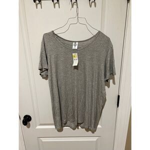 New Agnes & Dora Gray T-shirt tee